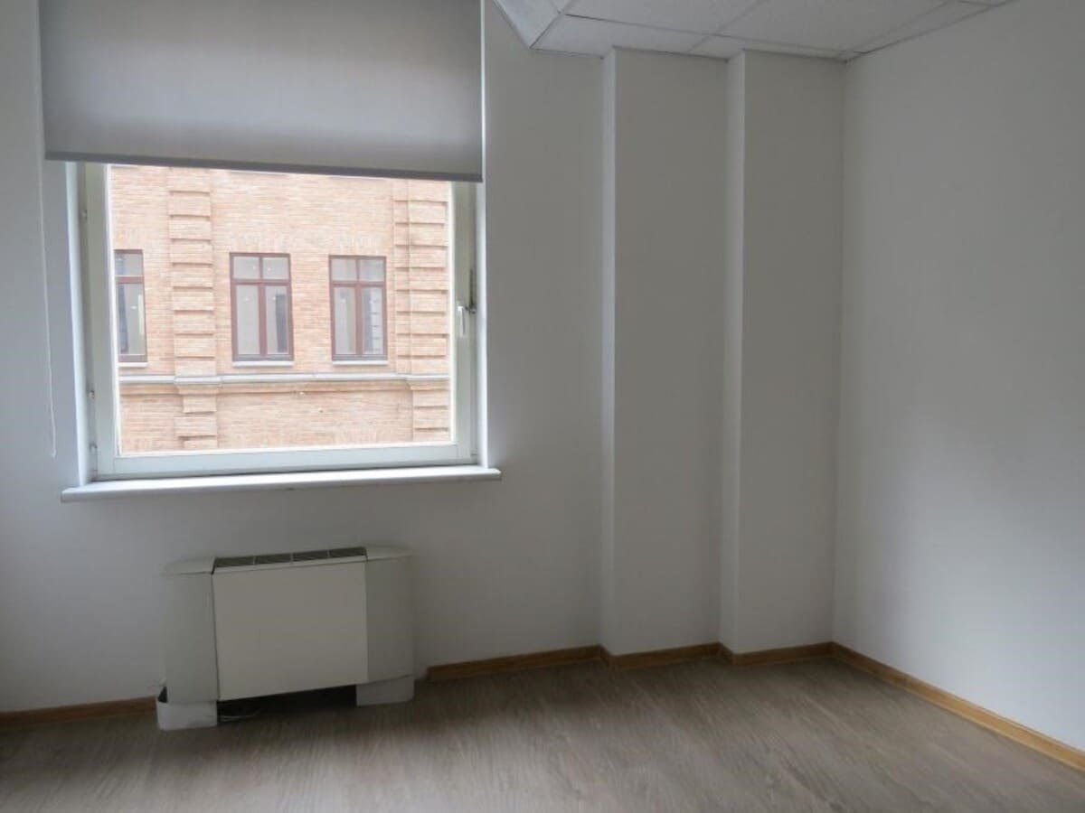 Офисы от 950 до 1100 кв.м. в аренду и продажу в Москве и Московской области